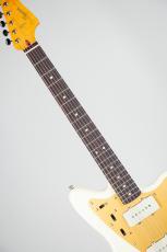 Squier J Mascis Jazzmaster Laurel Gold Anodized Pickguard Vintage White【S/N CYKJ25000101】_5