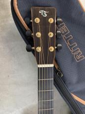 Tears Guitar OM-CR  Highlander ピックアップ付き!_5