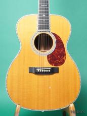 Martin 000-42