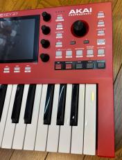 AKAI MPC KEY 37_4