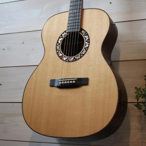 Martin CUSTOM SHOP CTM OOO Cocobolo / Butterfly Rosette