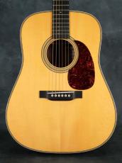 Martin D-28 Marquis