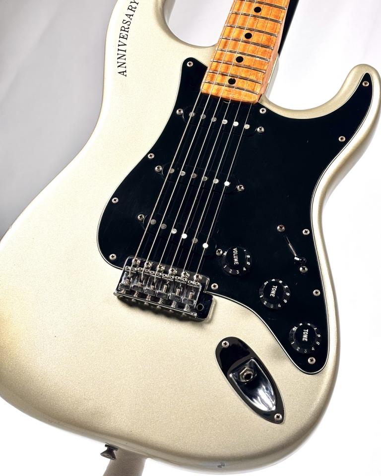 Fender 【1979年製】25th Anniversary Stratocaster -Silver