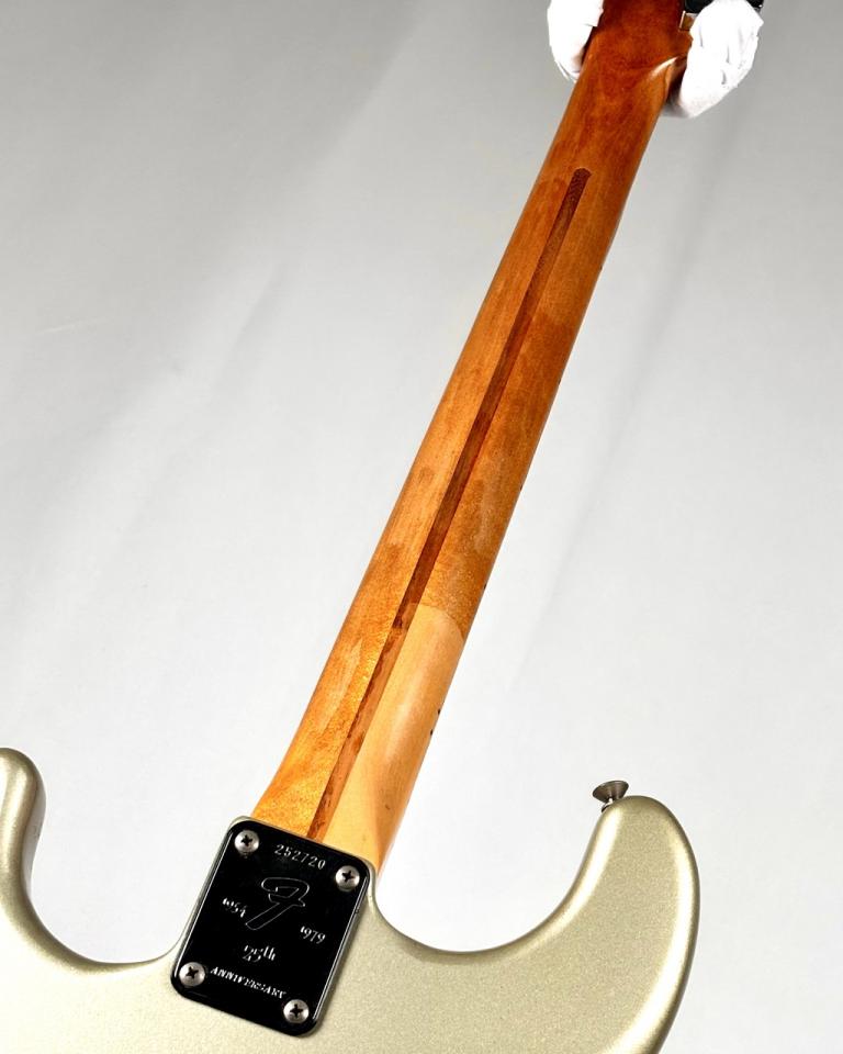Fender 【1979年製】25th Anniversary Stratocaster -Silver