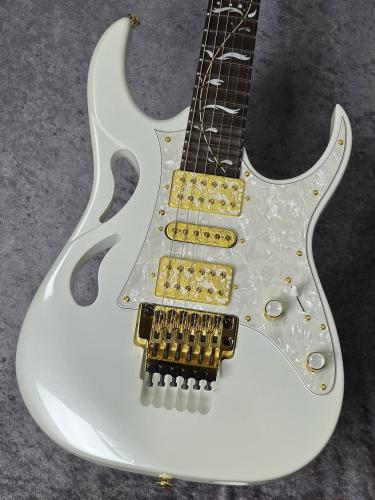 Ibanez PIA3761 "Paradise in Art"【STEVE VAI Signature Model】当店限定特典 ストラップ付き!