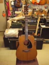 YAMAHA FG-180_2