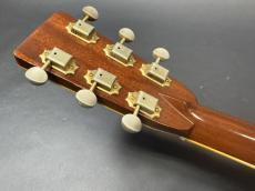 Seagull by M.Shiozaki SD-85 / Solid  Spruce Top・Solid Honduran Rosewood Side and Back・Lady Head Inlay・Style 45 Abalone Trim・Ebony Fingerboard and Bridge・P Mahogany Neck・Tortoise Color Pick guard【With Martin C_10