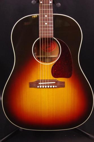 Gibson J-45 Red Spruce