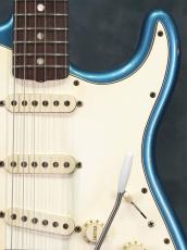 Fender Custom Shop 1966 Stratocaster Relic Lake Placid Blue_7