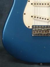 Fender Custom Shop 1966 Stratocaster Relic Lake Placid Blue_8