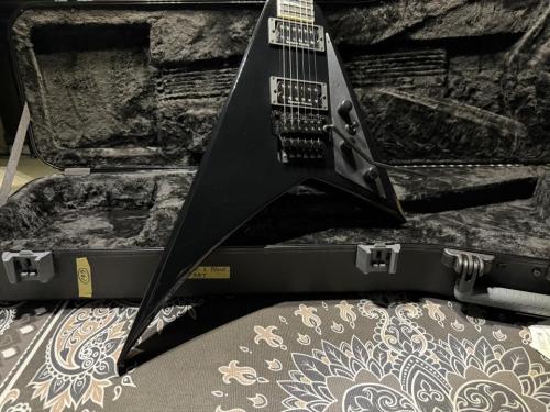 Jackson Jackson Custom Shop Randy Rhoads RR-1 / FRT / Gloss Black (2)