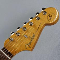 Fender Fender Robert Cray Stratocaster 3-Color Sunburst_3