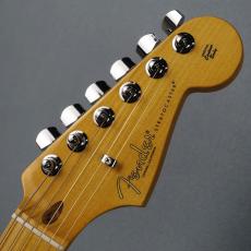 Fender American Professional II Stratocaster HSS 3-Color Sunburst_3