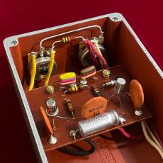 Van Diemens The Legges Tor (Hammond 1590P1)【希少在庫】 【極上Mosrite Fuzz riteスタイル】_8