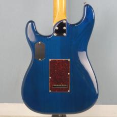 Fender Made in Japan Limited Active Modern Stratocaster Sapphire Blue Transparent_2