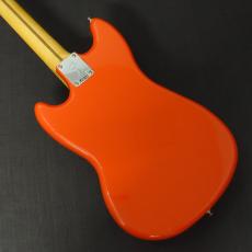 Fender Player II Mustang Bass PJ Rallye Orange_4
