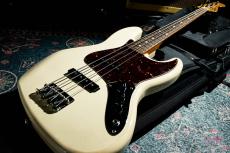Fender Classic Series ‘60s Jazz Bass / 2007_9