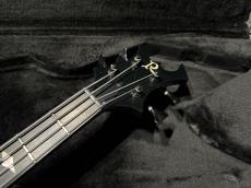 B.C.Rich B.C.Rich USA Warlock Widow 4-string Bass / Black_5