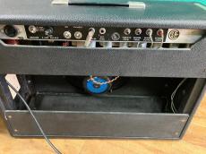Fender 1967 deluxe reverb_2