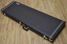 Fender 1982 Precision Bass_4