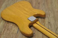 Fender 1982 Precision Bass_12
