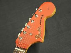 Fender FSR Made in Japan Traditional II 60s Jaguar RW Fiesta Red Matching Head_7