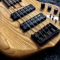 Sire Marcus Miller M5 Ash 5st NT (Natural) 【展示チョイキズ特価】 【5弦ベース】_4