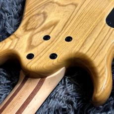 Sire Marcus Miller M5 Ash 5st NT (Natural) 【展示チョイキズ特価】 【5弦ベース】_9