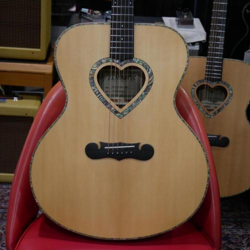 ZEMAITIS CAJ-300HS Natural 【特別価格】【ジャンボサイズ】【エレアコ】