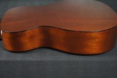 Martin OM-18V_16