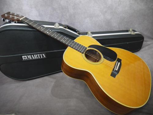 Martin 000-28 1976