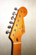 Fender 1957　Vintage Stratocaster_4