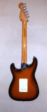Fender 1957　Vintage Stratocaster_6