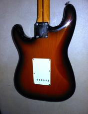 Fender 1957　Vintage Stratocaster_7