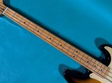 Fender AMV 57 PRECISION BASS 2CS_7