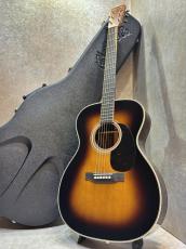 Martin 【美品中古】【試奏動画あり】000-28 Standard Sunburst '25【唯一無二の存在感を放つエボニー指板】【送料当社負担】【池袋店在庫品】_2
