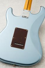 Fender Limited American Professional II Classic Stratocaster Mystic Ice Blue 【3.38kg】_10