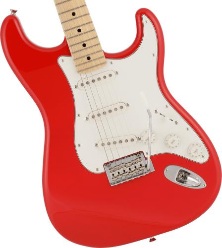 Fender Made in Japan Hybrid II Stratocaster Maple Fingerboard Modena Red 【お取り寄せ商品】