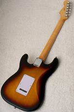 Fender Standard Stratocaster 3-Color Sunburst 【初心者・入門者オススメ】【ICF25017417】【3.79kg】_7