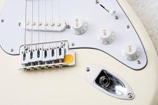 Fender Standard Stratocaster Olympic White 【初心者・入門者オススメ】【ICF25058906】【3.68kg】_4