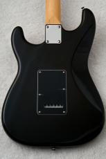 Fender Standard Stratocaster HSS Black 【初心者・入門者オススメ】【3.67kg】_8