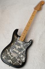 Fender Made in Japan Limited  Stratocaster Black Paisley 【生産完了モデル】【3.55kg】 【JD25019105】_2