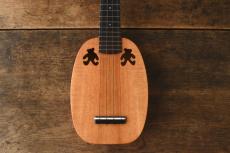Shimo Guitars Soprano Pineapple "TEDDY"