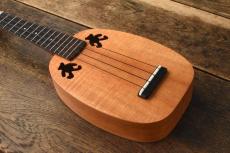 Shimo Guitars Soprano Pineapple "TEDDY"_3