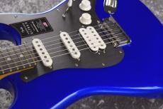 Fender American Ultra II Stratocaster HSS / Noble Blue [#US240035758][3.68kg]_10