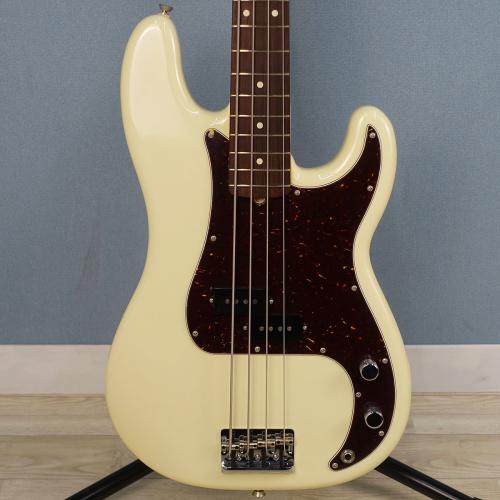 Fender American Professional II Precision Bass Olympic White【2023年製】