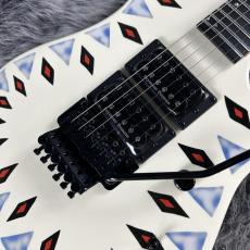 KRAMER NightSwan Vintage White with Aztec Graphic【改装閉店セール!】_3
