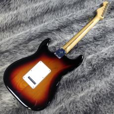 Fender Player II Stratocaster 3-Color Sunburst_9