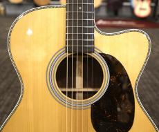 Martin 【お茶の水大楽器祭り 8/14販売 CTM Martin Fair 】【USED】CTM 000C-28 -P.Adiron VTS-S/N 2966602_4