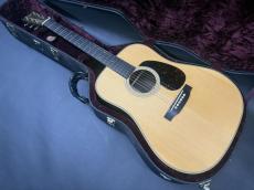 Merrill C-28 / Solid Adirondack Spruce Top・Solid Amazon Rosewood Side and Back・Waverly Peg・Diamond & Square Inlay・Ebony Fingerboard and Bridge・Long Saddle・Herringbone Binding【With Hard Case】2000年代製